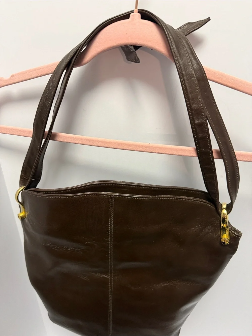 Classic Brown Leather Shoulder Bag